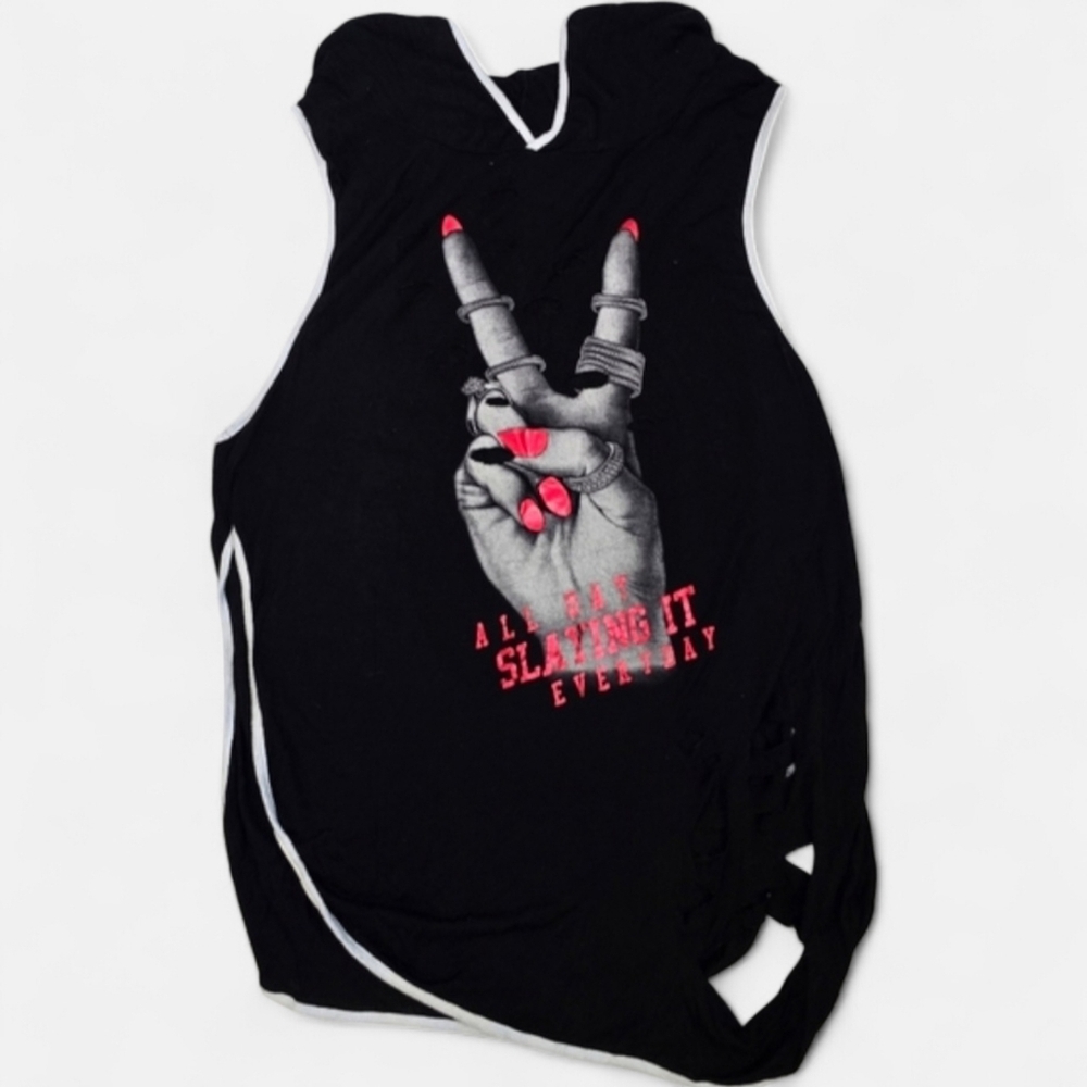 Glitz Y2K Grunge Distressed Black And Red Alt Graphic Tank Top Small